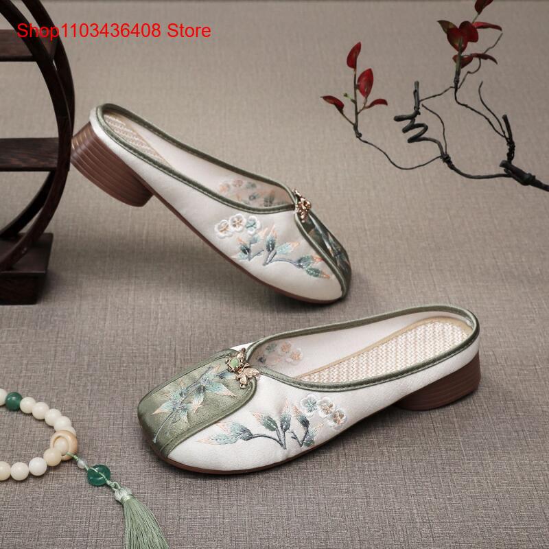 Новые вышитые домашние тапочки – обзор и цена The Ethnic Fashion